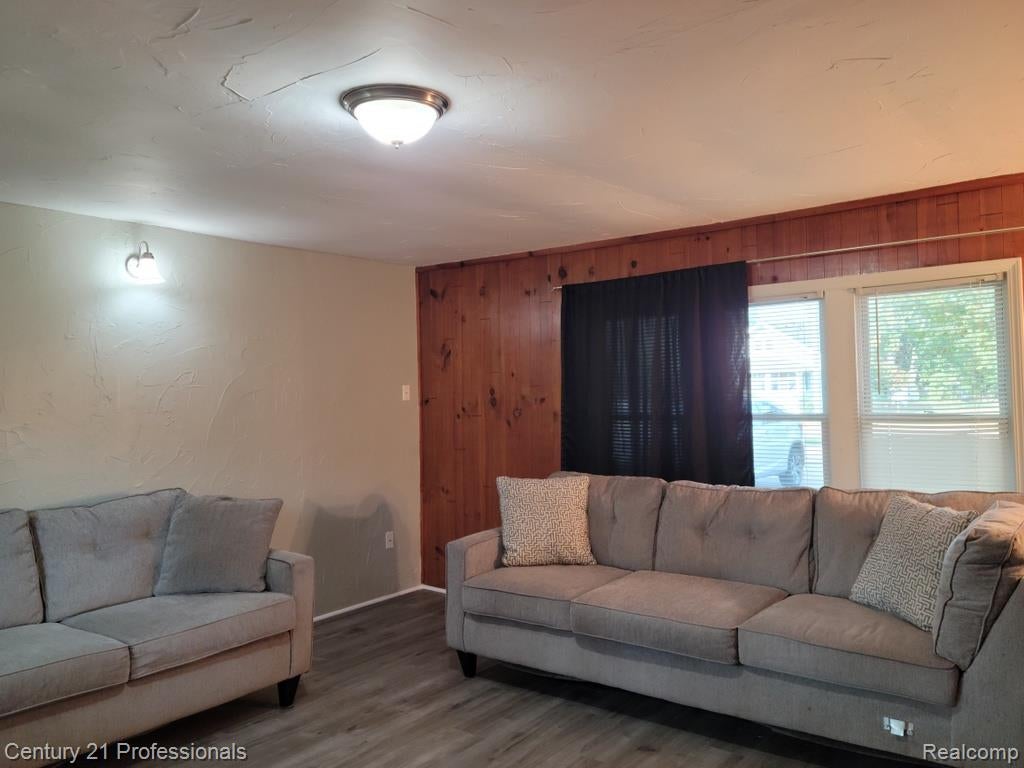 3225 Crooks Road Rochester Hills, MI 48309 - Photo 14 of 24 Gallery Image 14