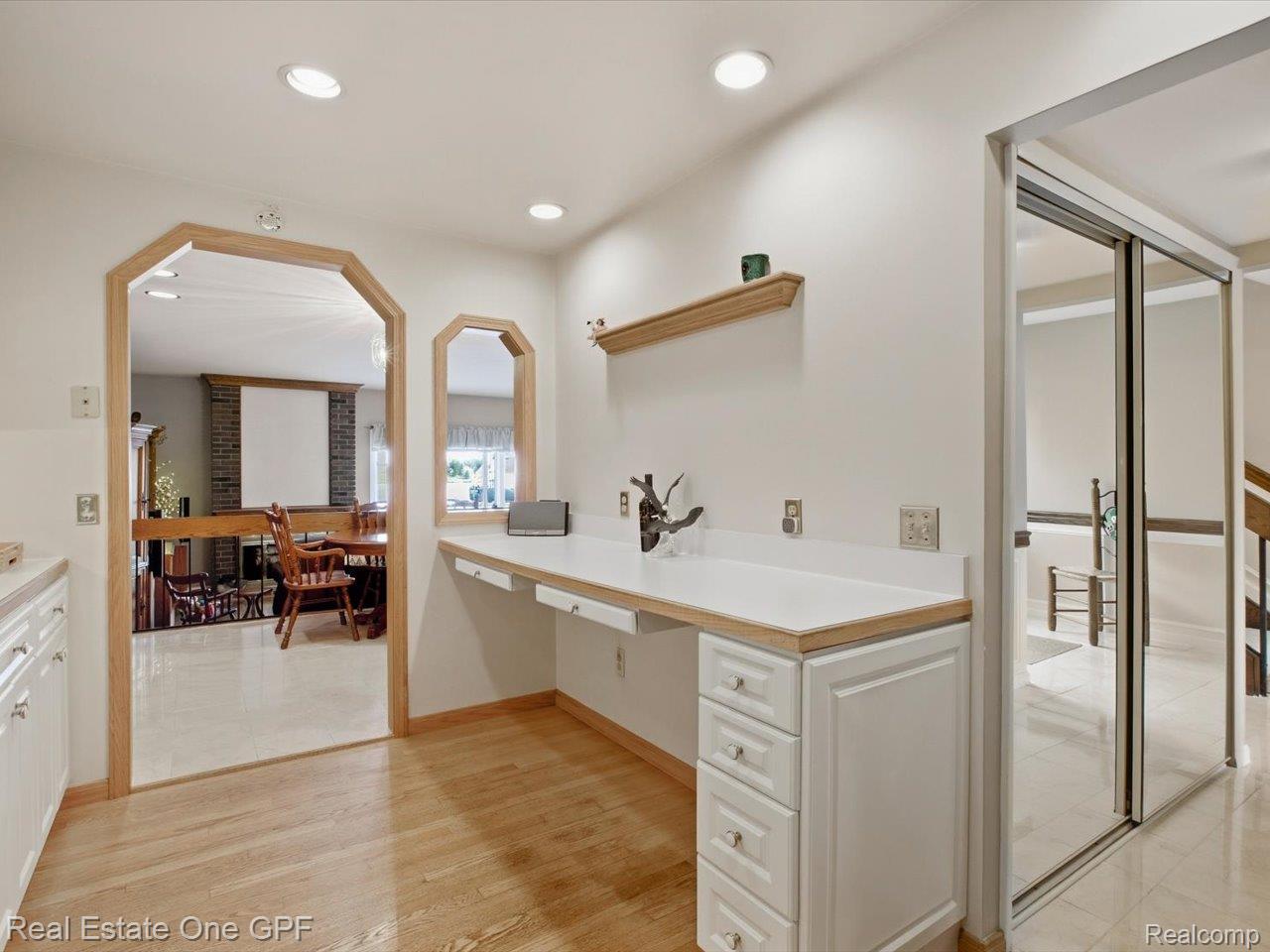 1715 River Road, Unit 21 St. Clair, MI 48079 - Photo 21 of 51 21-1715 River Rd -25.jpg