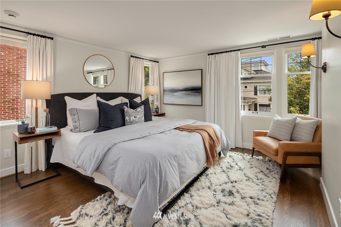 1802 Madrona Drive Seattle, WA 98122 - Photo 16 of 26