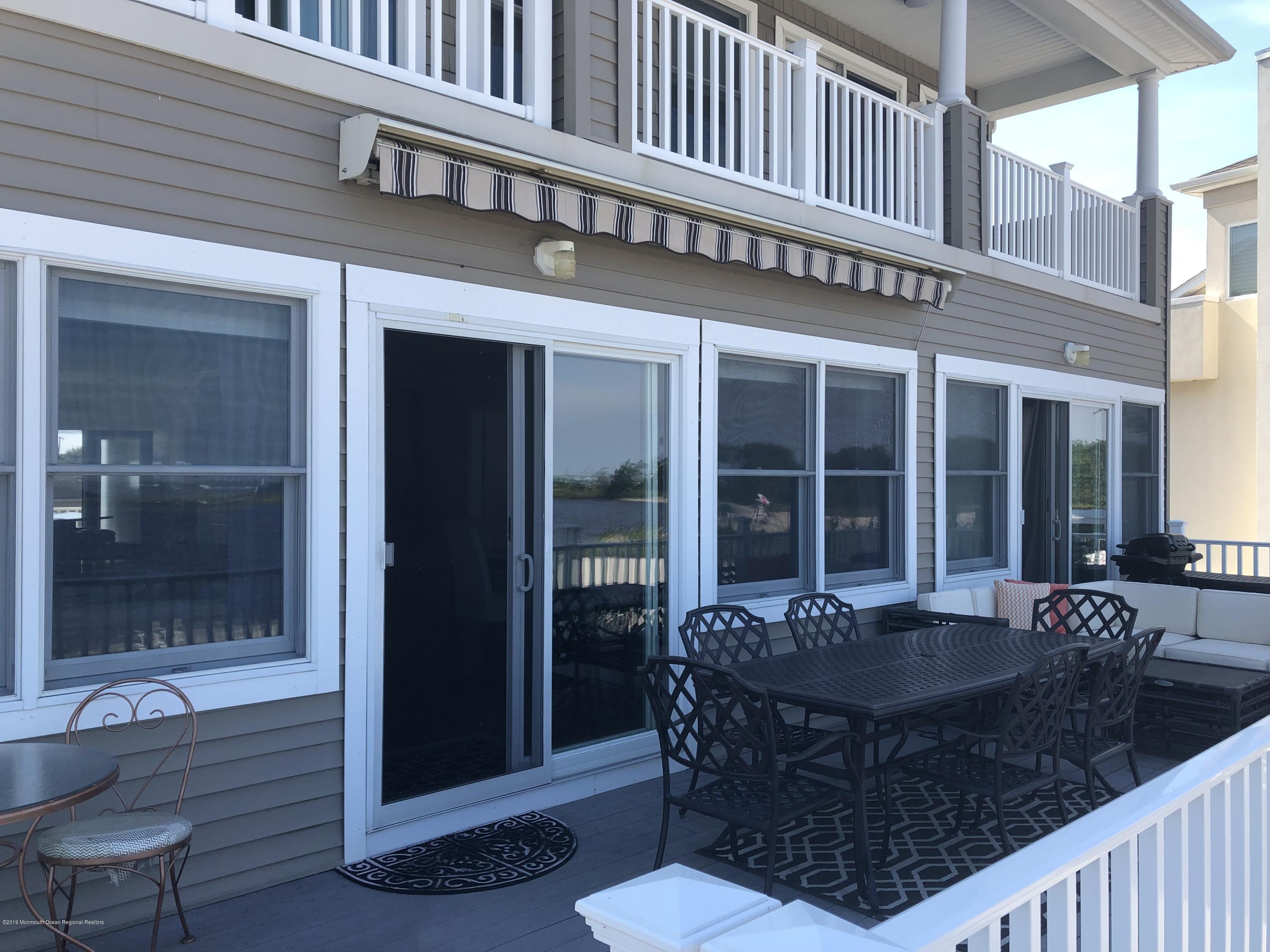 27 Cove Point Road Toms River, NJ 08753 - Photo 15 of 30 1st Floor Balcony