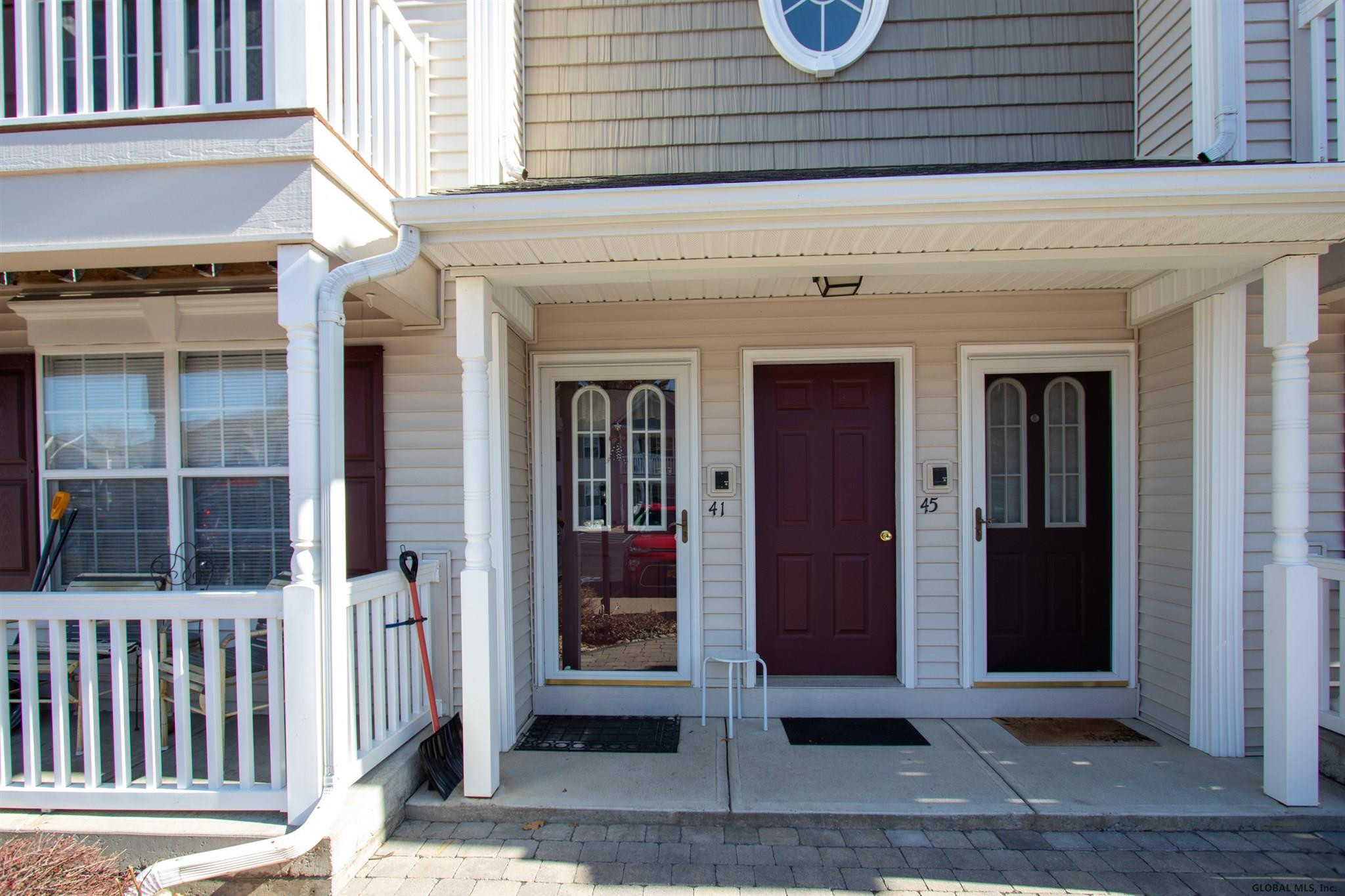 41 Riverside Drive Rotterdam, NY 12150 - Photo 4 of 46 Photo 5