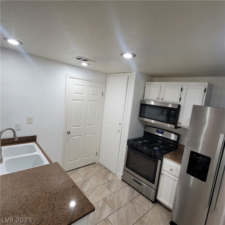 10550 West Alexander Road, Unit 1153 Las Vegas, NV 89129 - Photo 37 of 44 Gallery Image 37