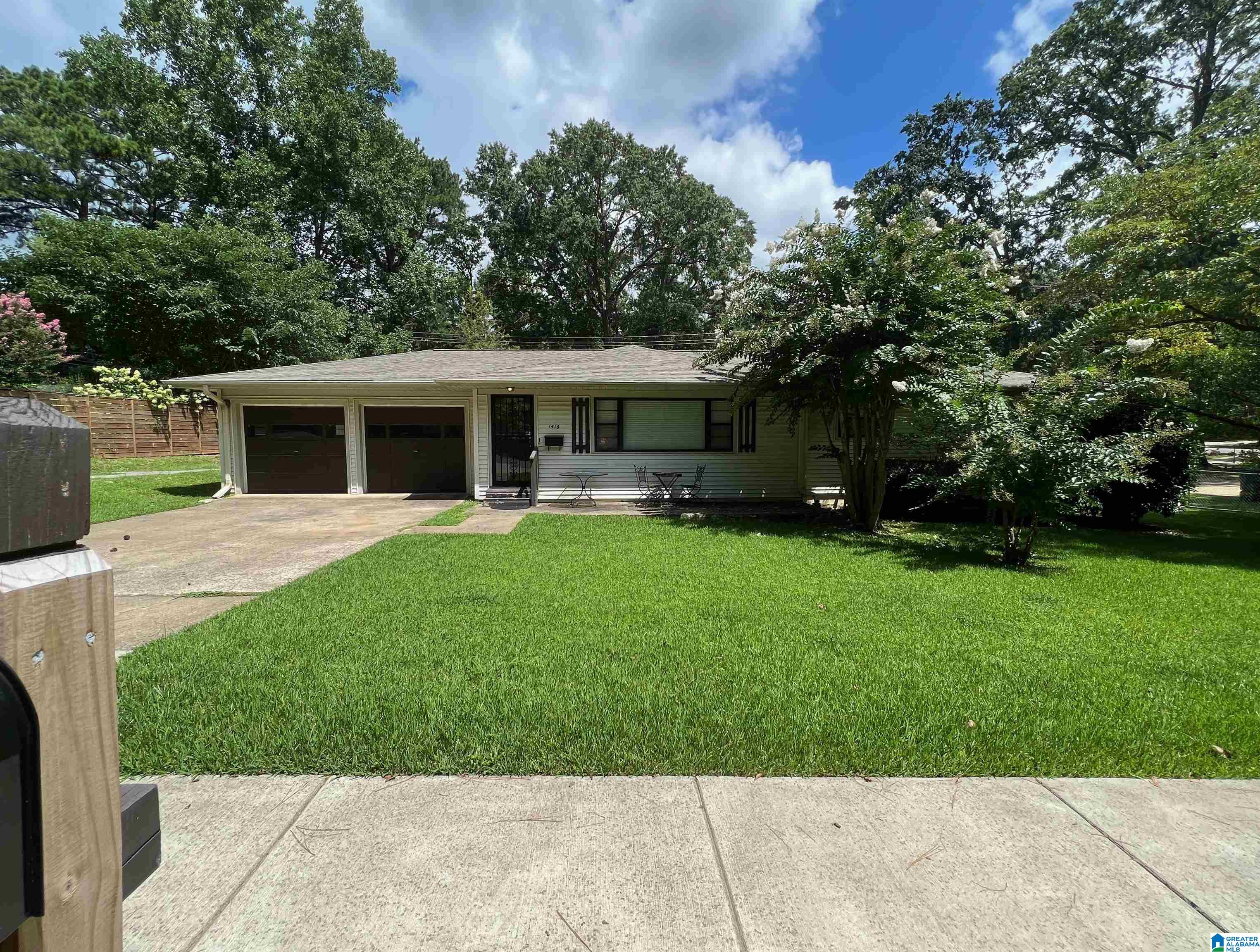 1416 Monticello Road Birmingham, AL 35210 - Photo 1 of 11
