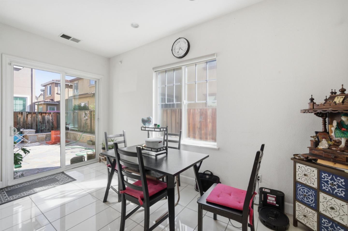 9 Chysis Road Milpitas, CA 95035 - Photo 10 of 33 Gallery Image 10