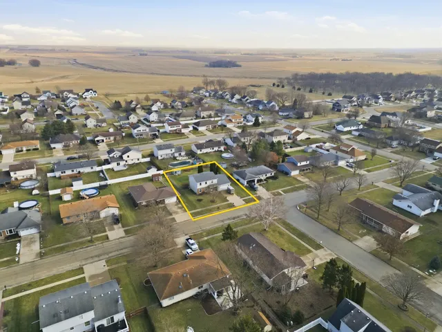 an aerial view of multiple house