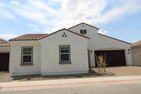 $2,890 | 3831 East Rainbow Drive, Chandler, AZ 85249