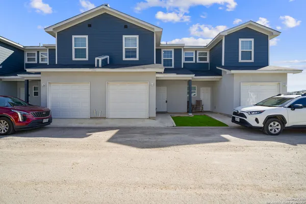 $1,375 | 6914 Crestway Drive, Unit 103, San Antonio, TX 78239