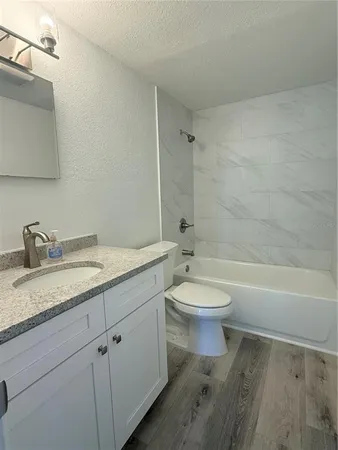 $2,800 | 13428 Neptune Drive, Hudson, FL 34667