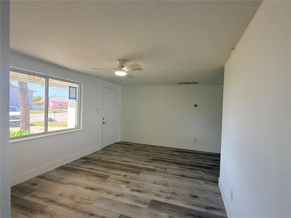 $2,800 | 13428 Neptune Drive, Hudson, FL 34667