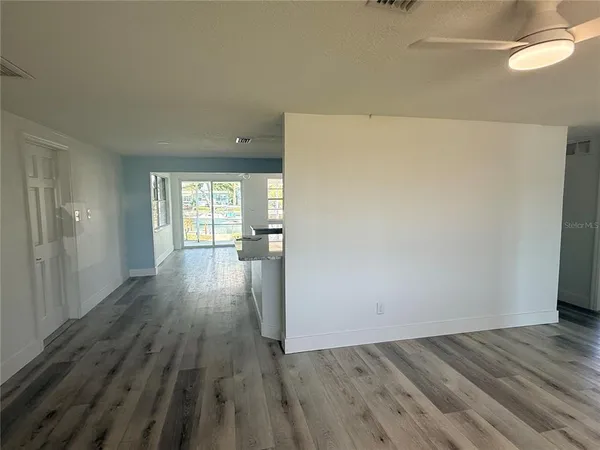 $2,800 | 13428 Neptune Drive, Hudson, FL 34667