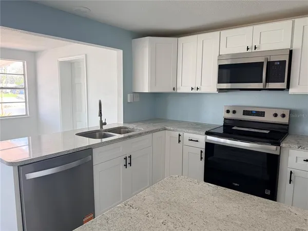 $2,800 | 13428 Neptune Drive, Hudson, FL 34667