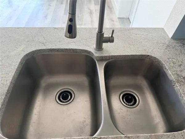 $2,800 | 13428 Neptune Drive, Hudson, FL 34667