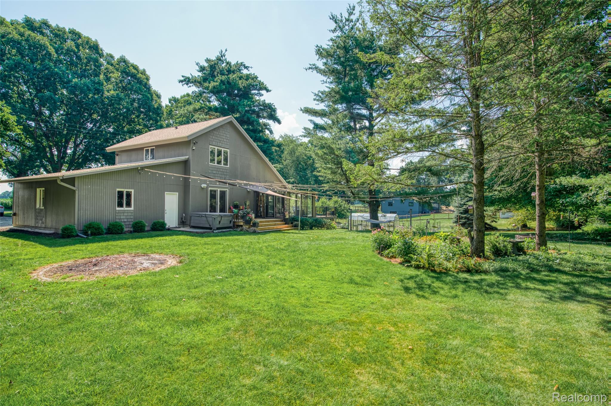 3275 Gramer Road Webberville, MI 48892 - Photo 45 of 63 DSC09258_14.jpg