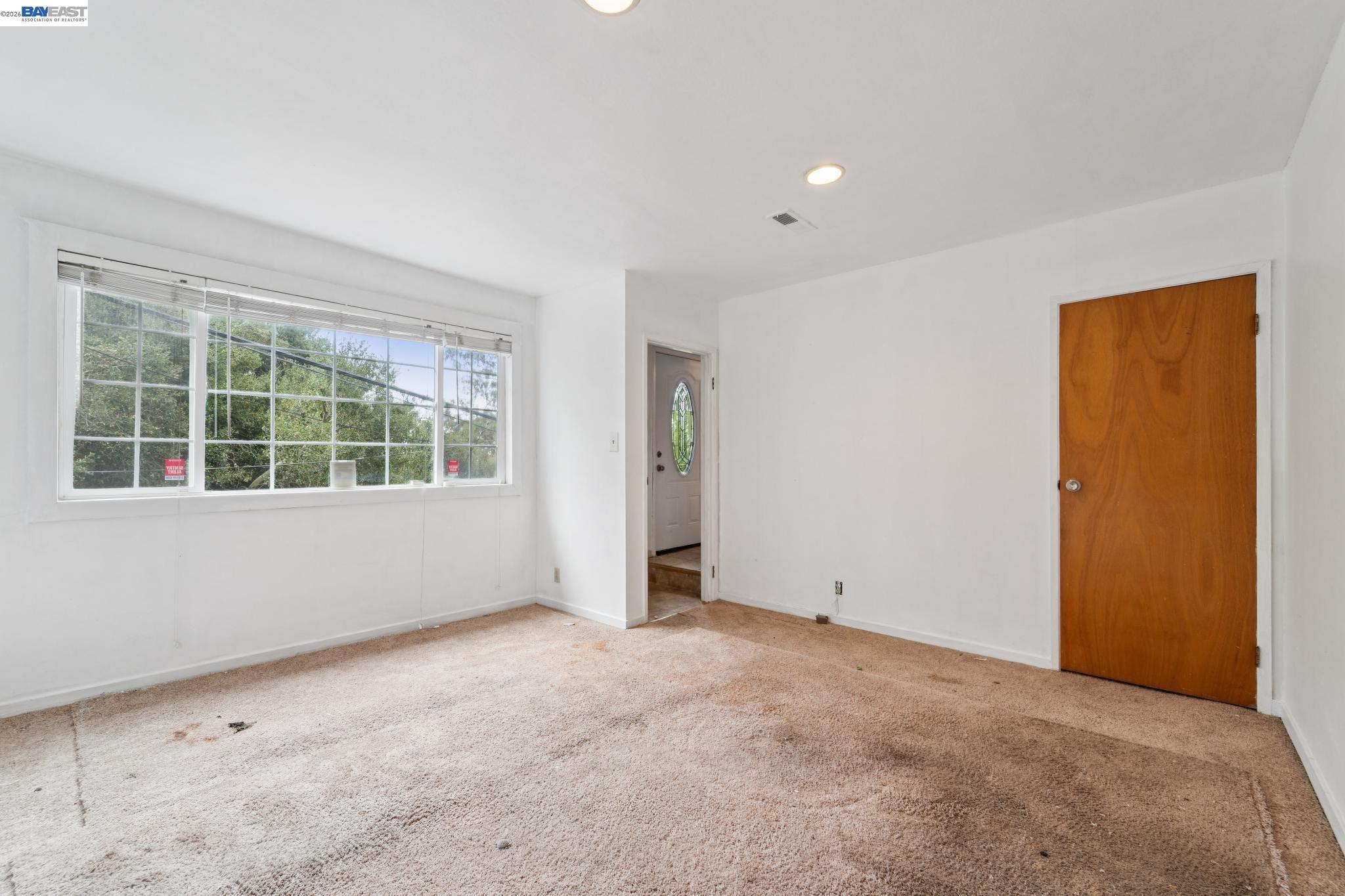 6151 Valley View Road Oakland, CA 94611 - Photo 29 of 37 Gallery Image 29