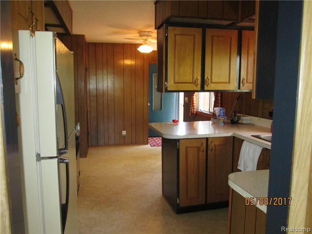 2749 Earl Lake Road Howell, MI 48843 - Photo 8 of 26 Gallery Image 8