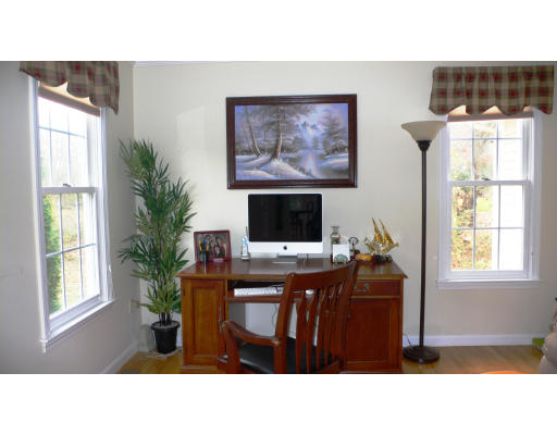 267 Bay Road Sharon, MA 02067 - Photo 10 of 18 Gallery Image 10