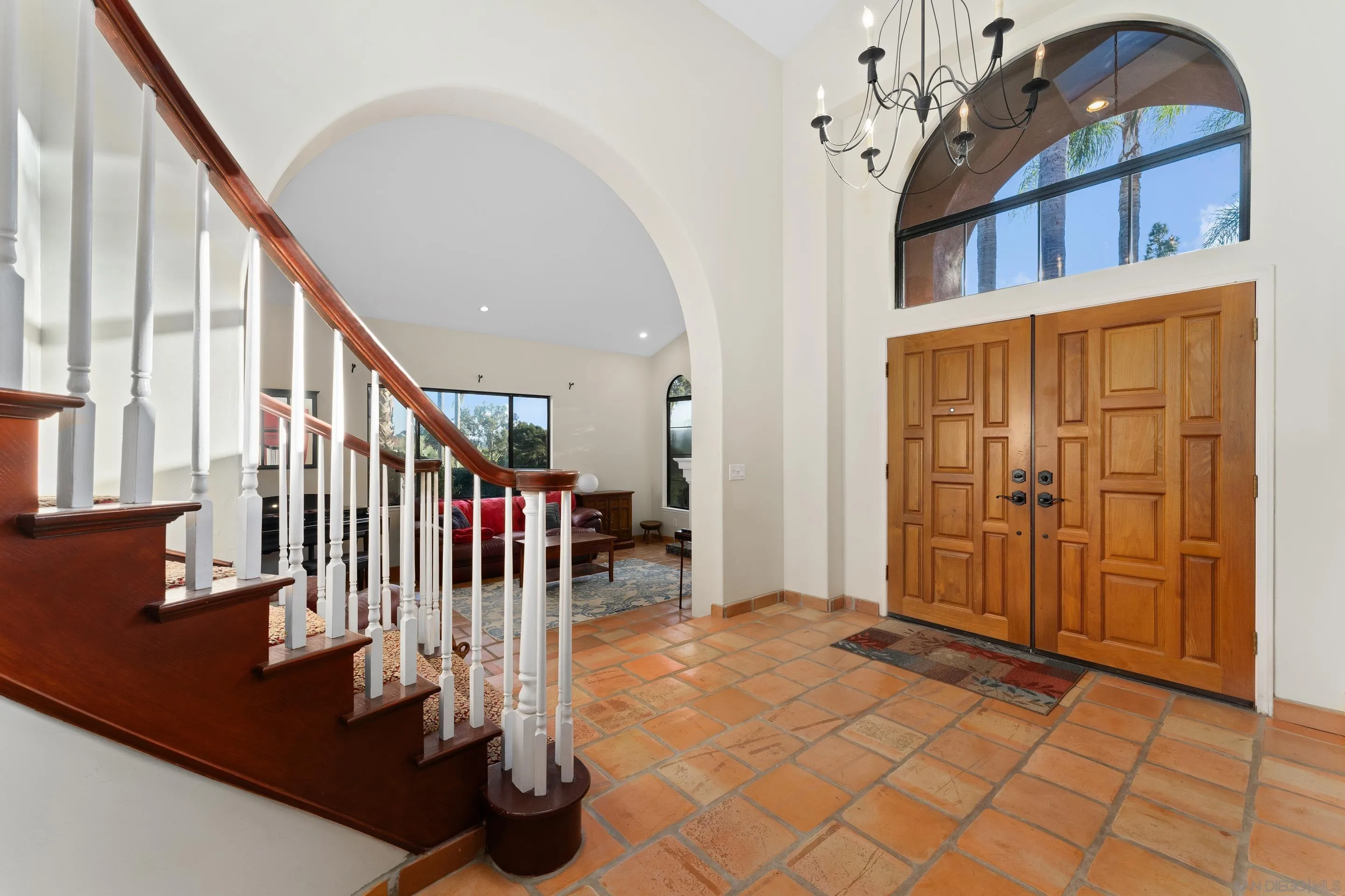 1027 Summer Holly Lane Encinitas, CA 92024 - Photo 7 of 29 a view of an entryway with a livingroom