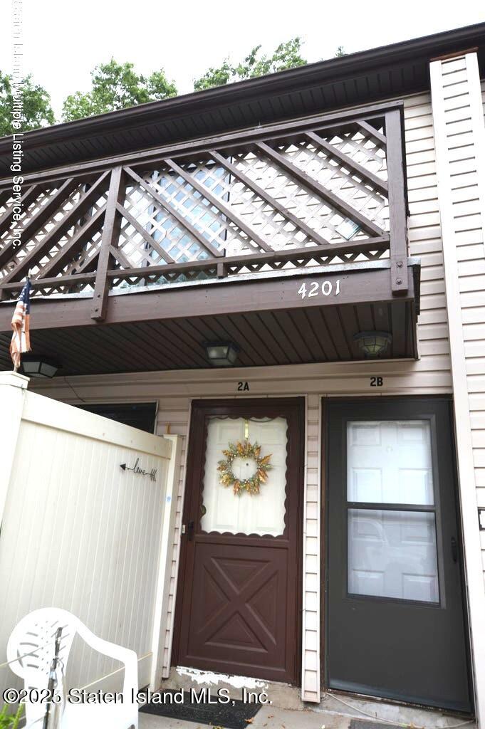 4201 Amboy Road, Unit 2B Staten Island, NY 10308 - Photo 2 of 19 20210801204043702732000000-o