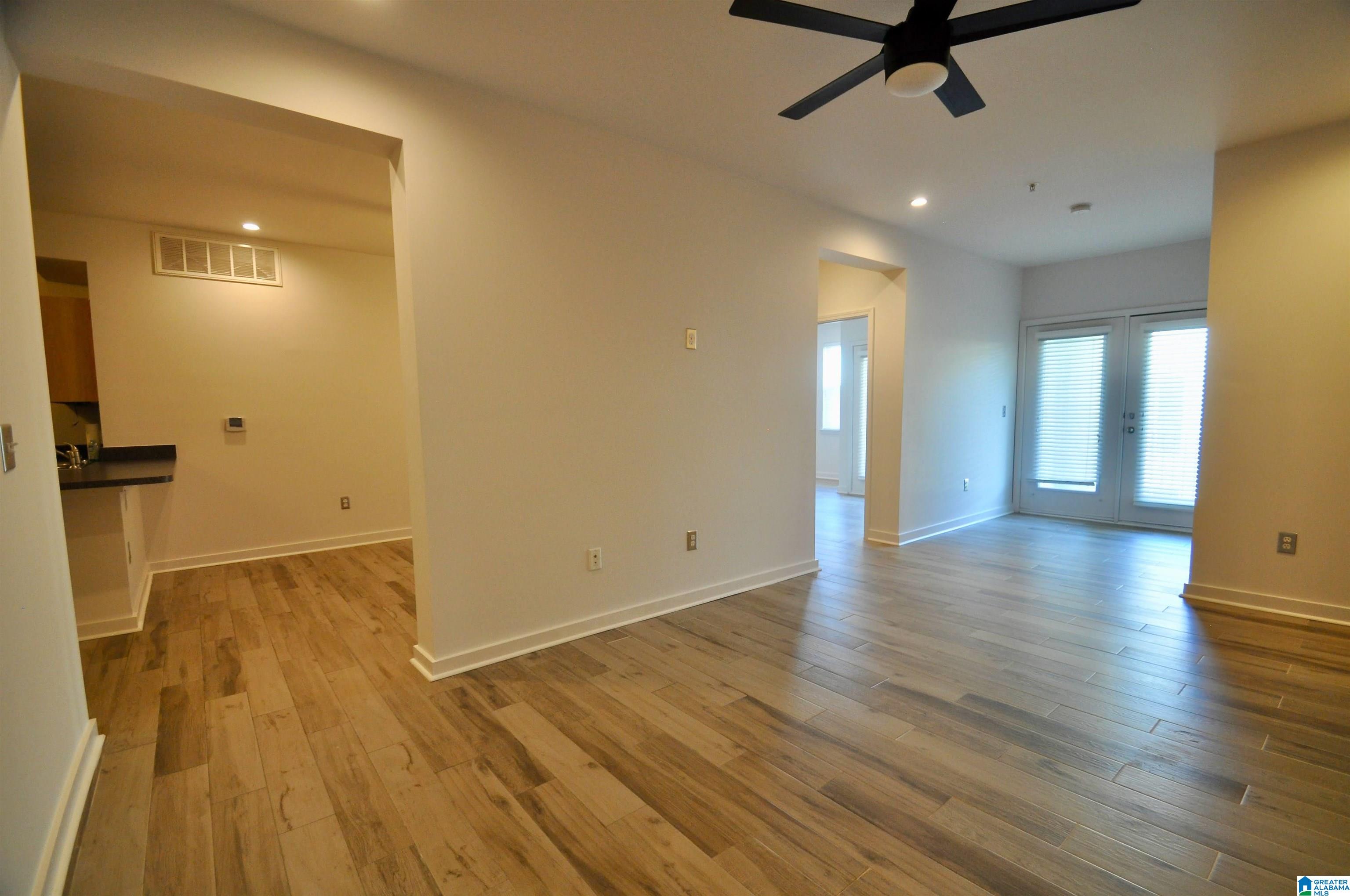 401 20th Street South, Unit 420 Birmingham, AL 35233 - Photo 11 of 47