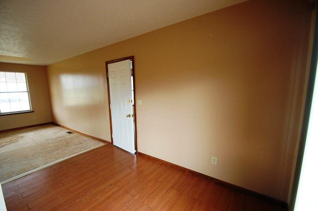 248 Hester Road Portland, TN 37148 - Photo 8 of 12 Eat-in kitchen