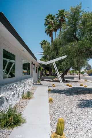 $1,225,000 | 3760 East Camino San Simeon, Palm Springs, CA 92264