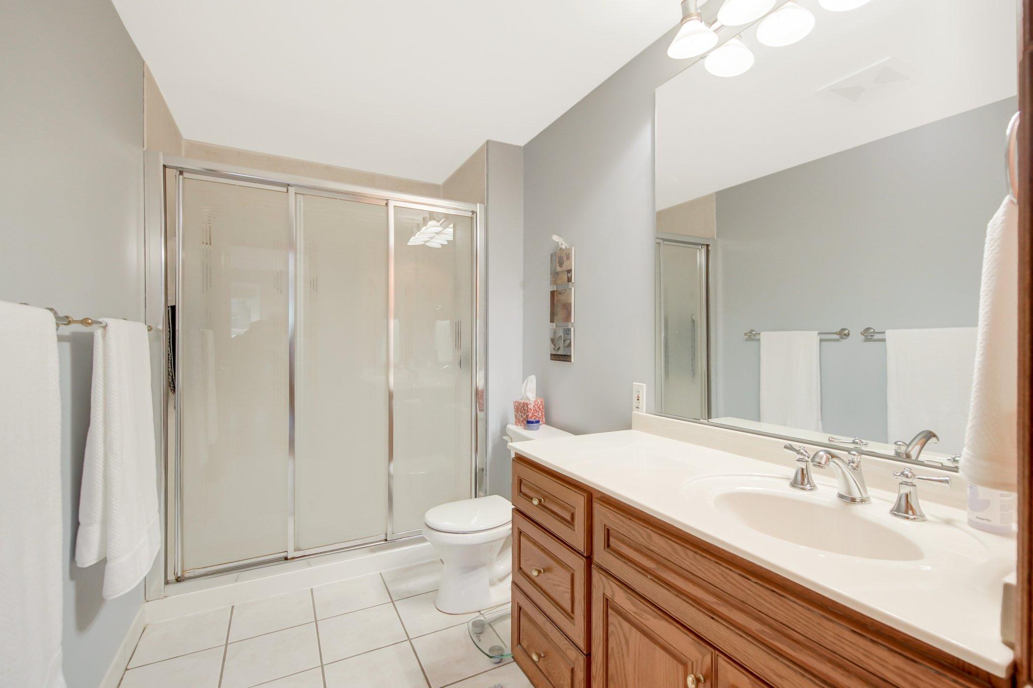 5241 Meadow Ridge Edina, MN 55439 - Photo 22 of 36 Gallery Image 22