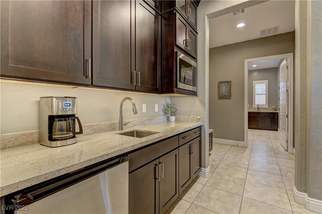 8411 South Cimarron Road Las Vegas, NV 89113 - Photo 8 of 46 Butler's pantry
