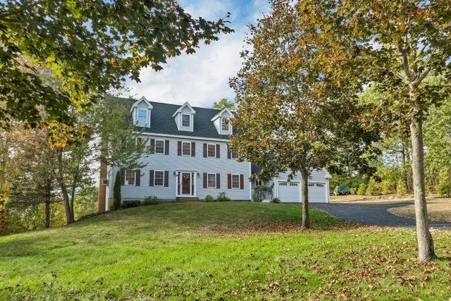 $1,200,000 | 74 Nolls Farm Road, Auburn, NH 03032