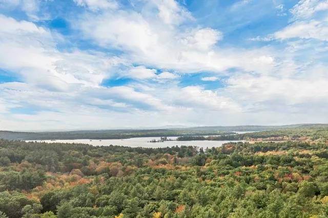 $1,200,000 | 74 Nolls Farm Road, Auburn, NH 03032