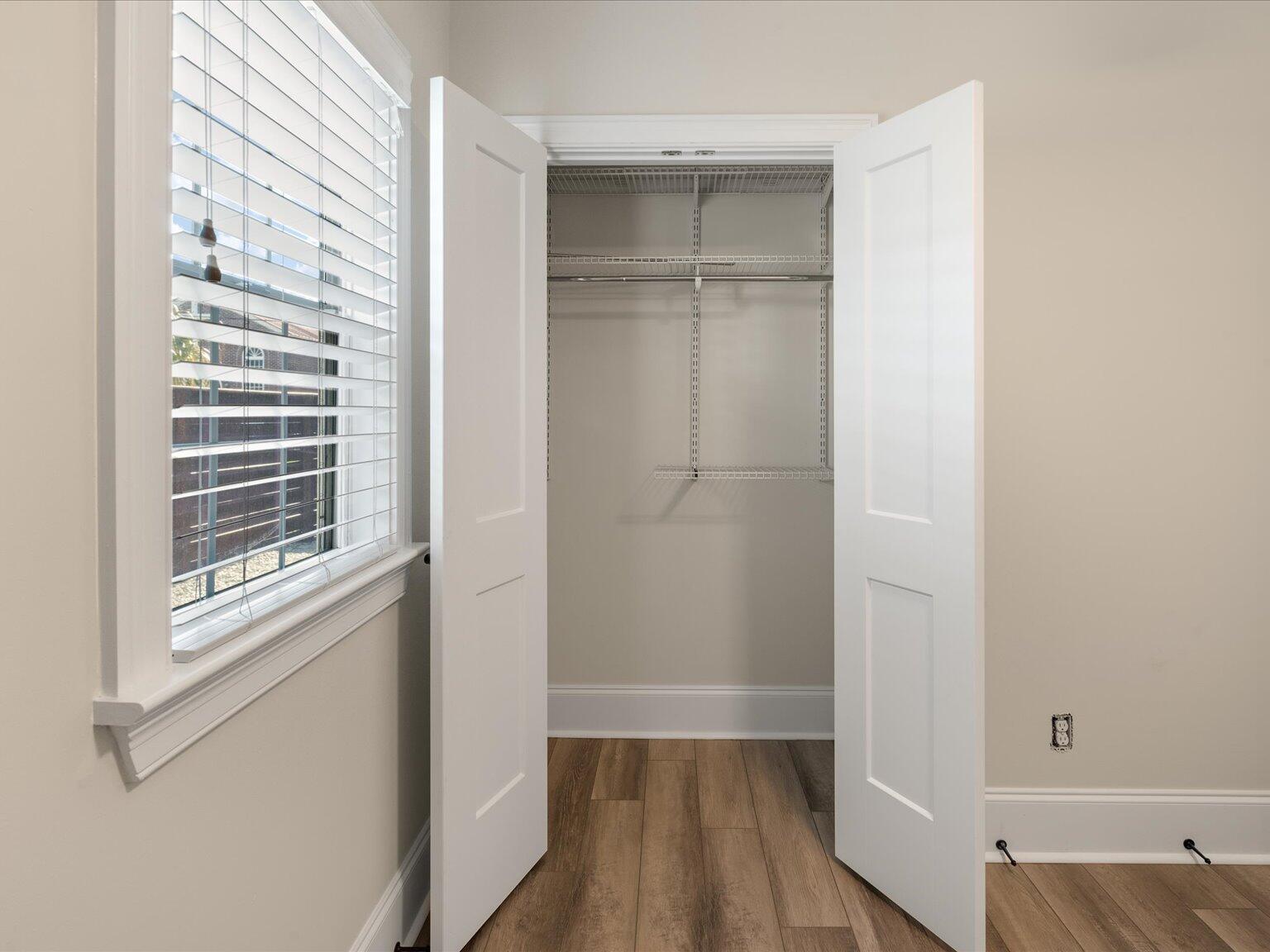400 Sumter Street Charleston, SC 29403 - Photo 22 of 30 closet