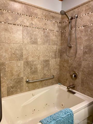 3380 Crist Road Springfield, OH 45502 - Photo 16 of 26 Gallery Image 16