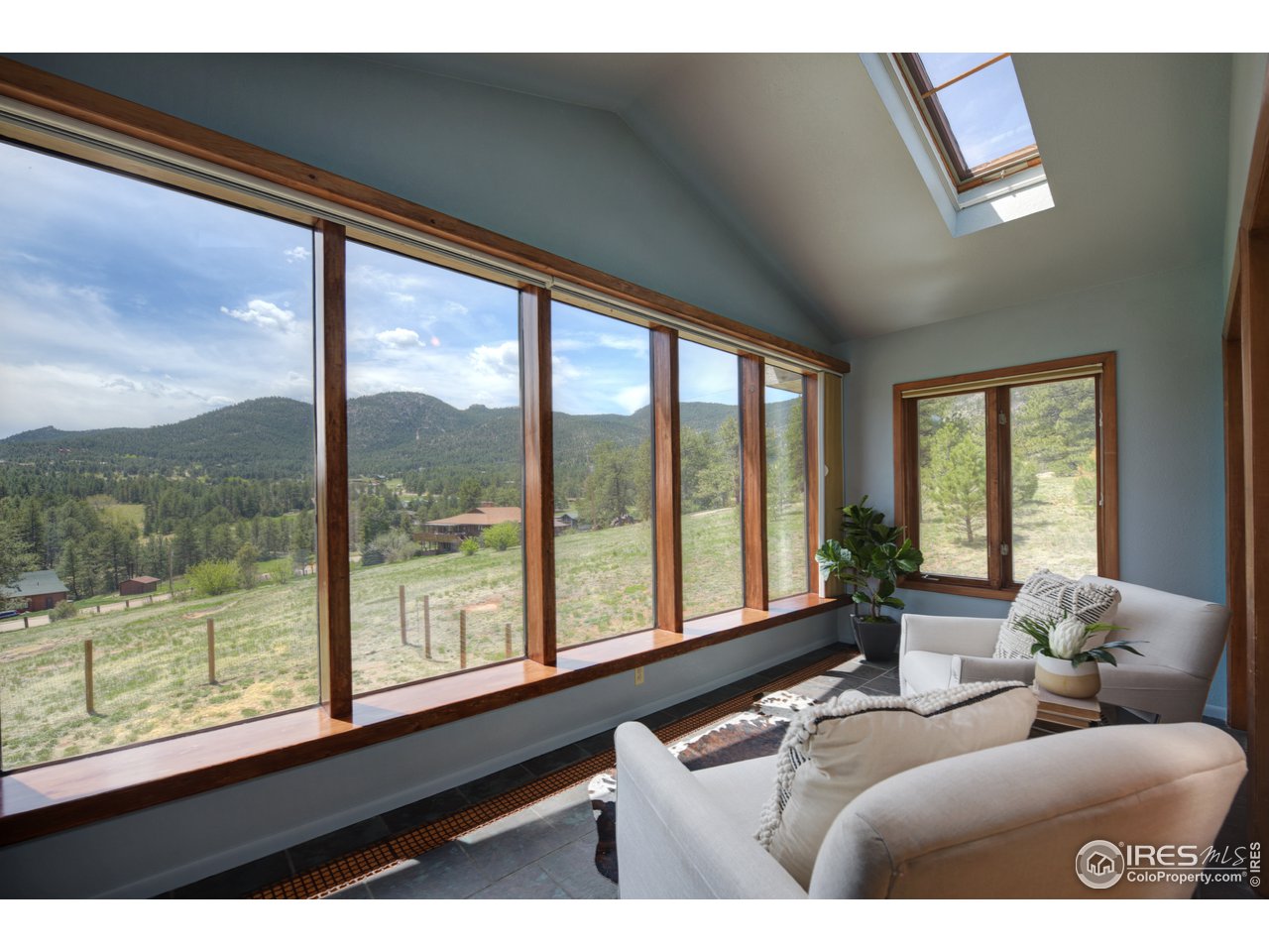 30 Comanche Road Lyons, CO 80540 - Photo 16 of 40 Gallery Image 16