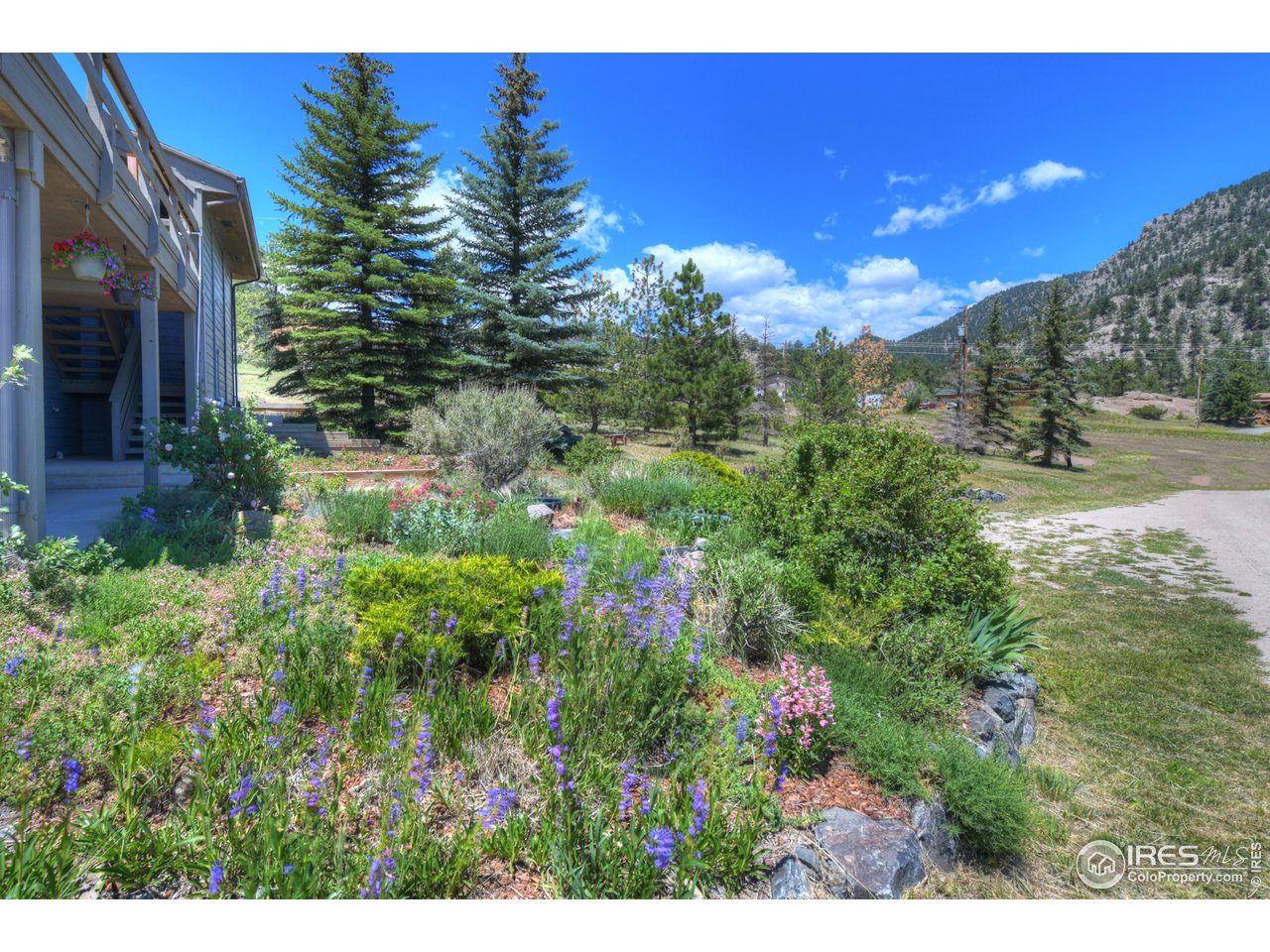 30 Comanche Road Lyons, CO 80540 - Photo 33 of 40 Gallery Image 33