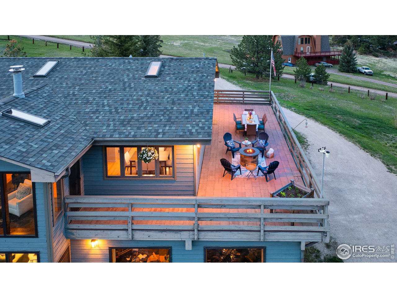30 Comanche Road Lyons, CO 80540 - Photo 4 of 40 Gallery Image 4