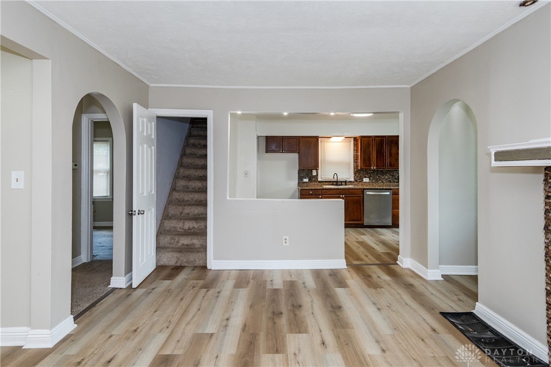 401 South Alex Road West Carrollton, OH 45449 - Photo 15 of 42