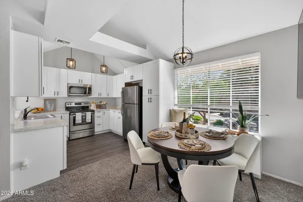 $250,000 | 1633 East Lakeside Drive, Unit 25, Gilbert, AZ 85234