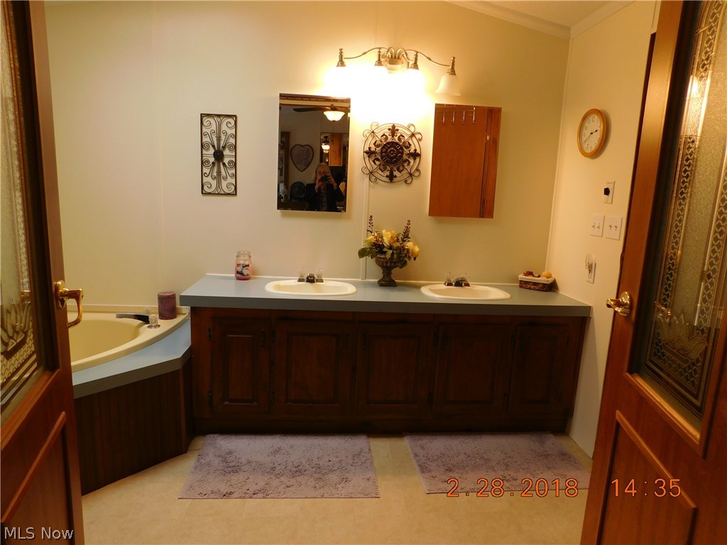 5852 Cleveland Road, Unit 6 Wooster, OH 44691 - Photo 10 of 14 Gallery Image 10