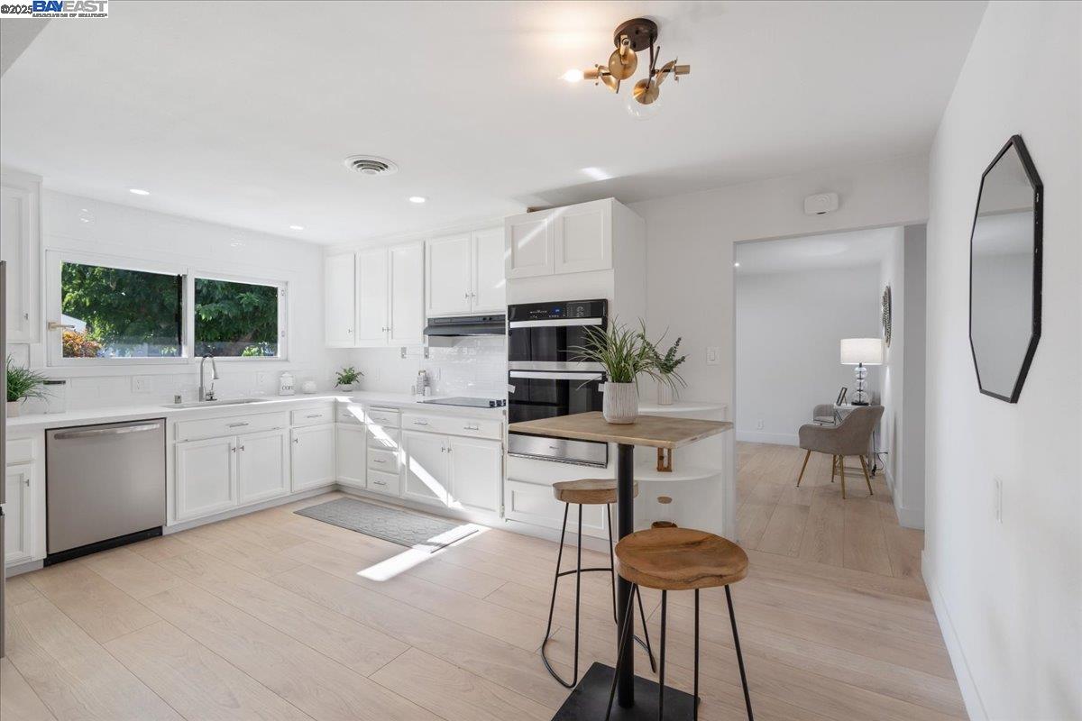 4023 Roland Drive Concord, CA 94521 - Photo 14 of 59