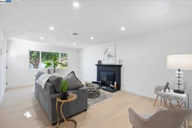 $769,888 | 4023 Roland Drive, Concord, CA 94521