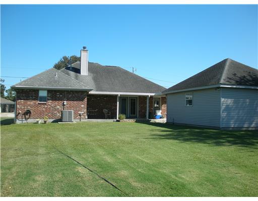 120 Rho Street Belle Chasse, LA 70037 - Photo 2 of 15 Gallery Image 2