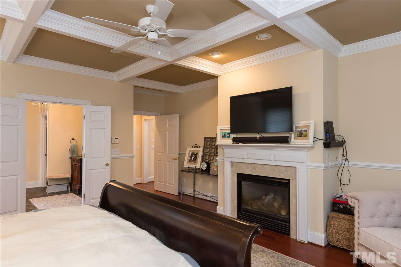 12521 Ribbongrass Court Raleigh, NC 27614 - Photo 12 of 24 Gallery Image 12