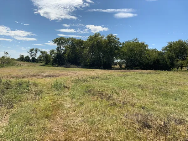 $230,000 | 8989 Farm To Market Road 141, Dime Box, TX 77853