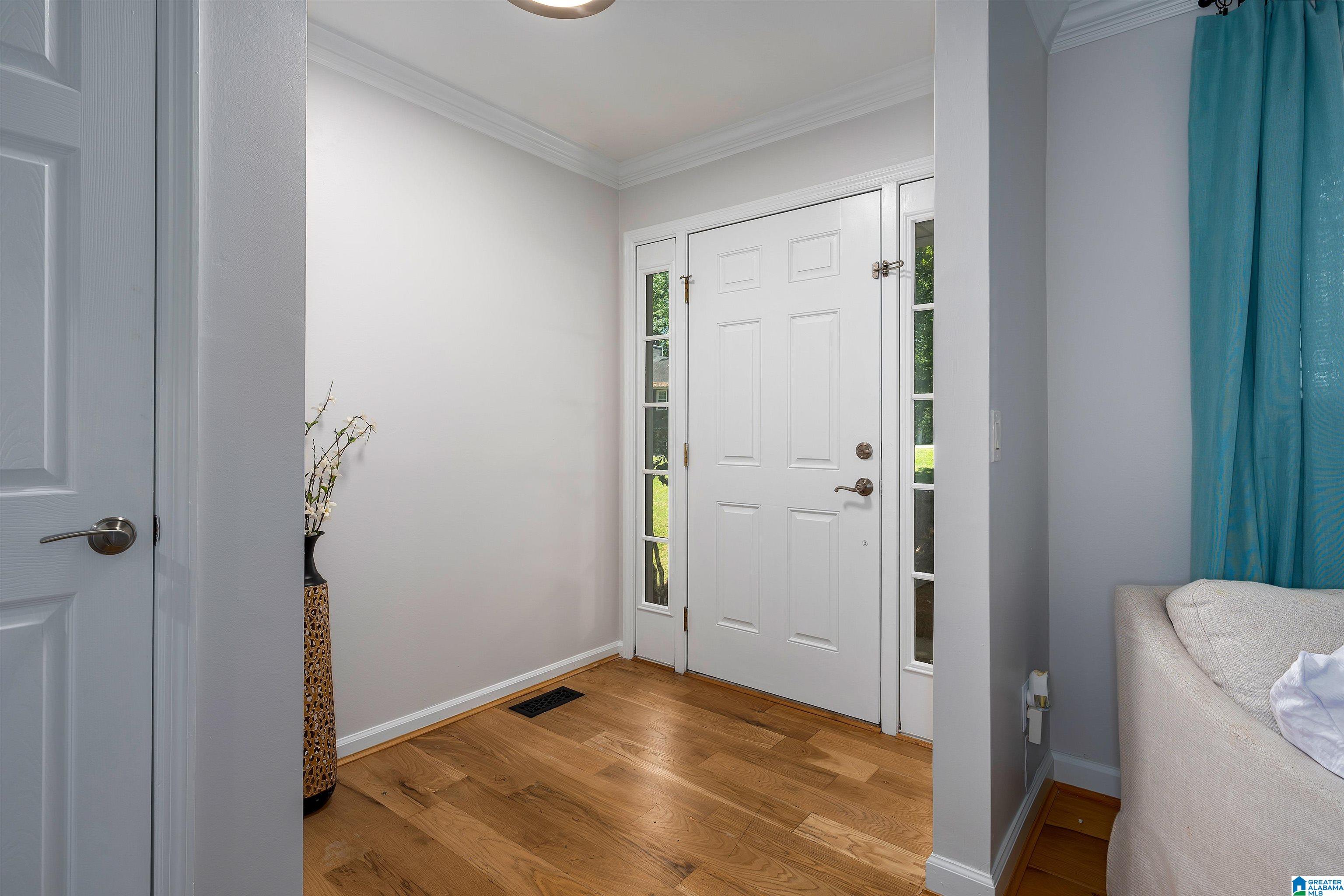 2029 Shagbark Road Birmingham, AL 35244 - Photo 4 of 47