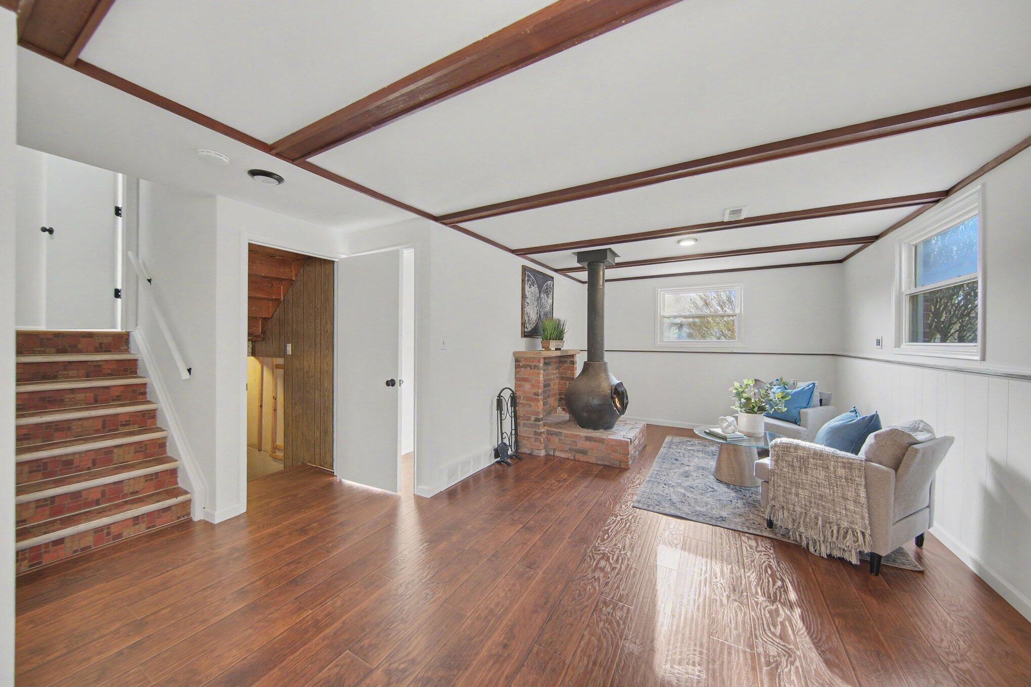 3630 Eli Road Ann Arbor, MI 48104 - Photo 21 of 39 021_file_9393