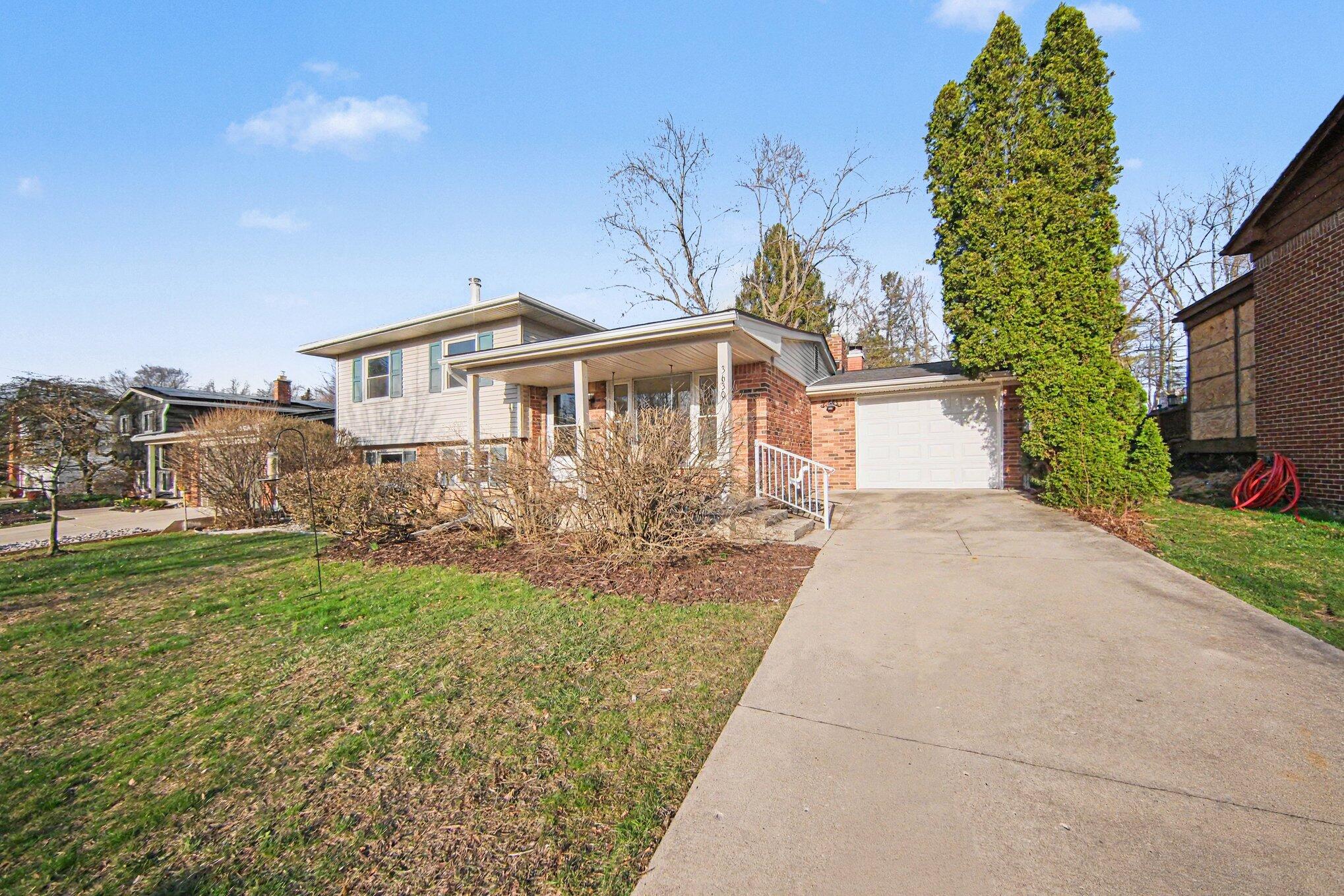 3630 Eli Road Ann Arbor, MI 48104 - Photo 29 of 39 029_file_6915