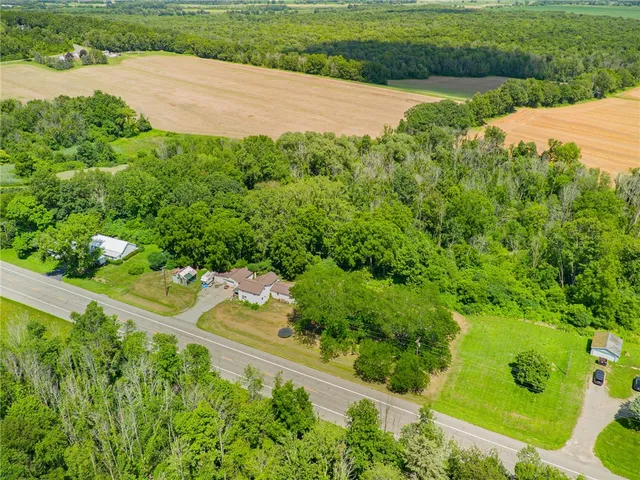 $92,000 | 13797 Old Rt 31 (rte 89) Street East, Savannah, NY 13146