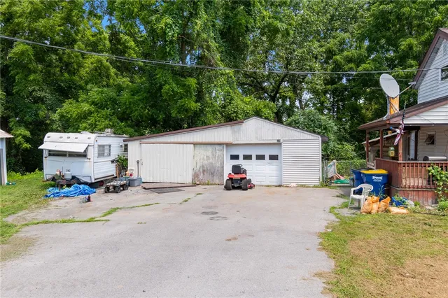 $92,000 | 13797 Old Rt 31 (rte 89) Street East, Savannah, NY 13146