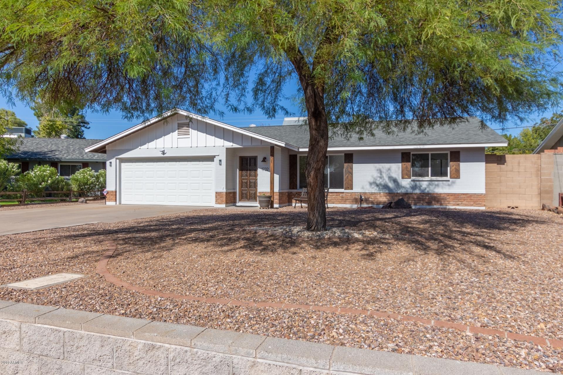 1732 West Griswold Road Phoenix, AZ 85021 - Photo 3 of 35 0003-Griswold (3)