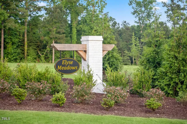 $306,081 | 90 Caspian Court, Lillington, NC 27546