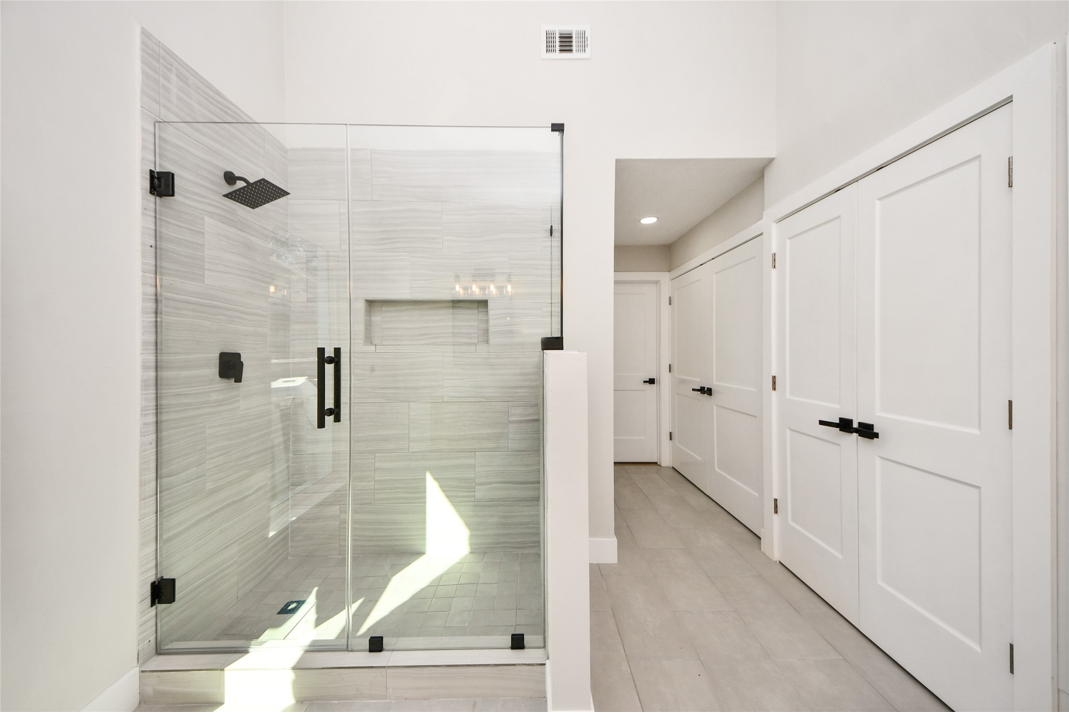 10223 Dude Road Houston, TX 77064 - Photo 28 of 44 a bathroom with a shower and toilet